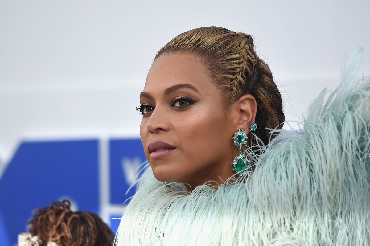 Beyonce cierra los VMA 2016