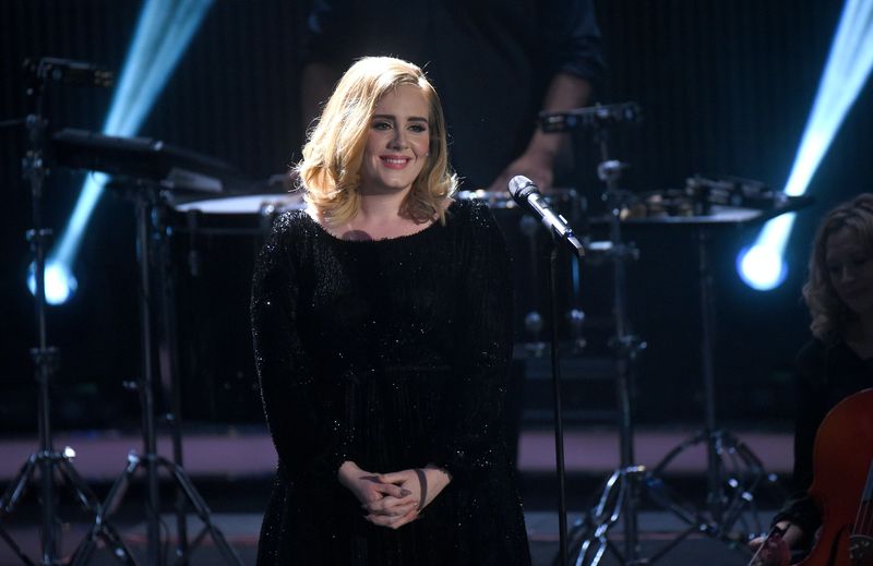 Adele je končno objavila dva velika datuma turneje po Veliki Britaniji