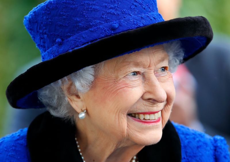 Den hjertevarmende grunnen til at dronningen takket nei til prisen for Årets Oldie