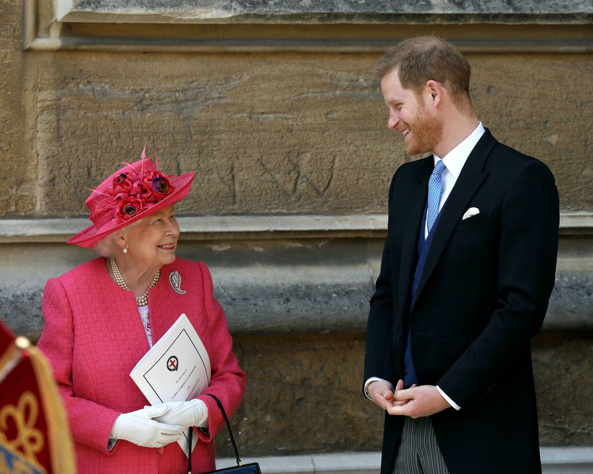 Harry in Meghan sta imela kraljico podporo pri izbiri imena, pravi tiskovni predstavnik