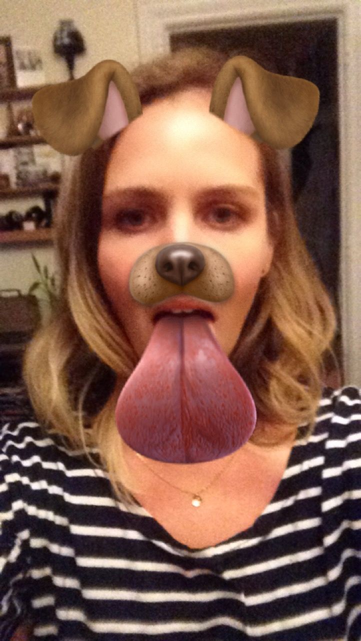 Hoe de Snapchat-hond voor Halloween te zijn
