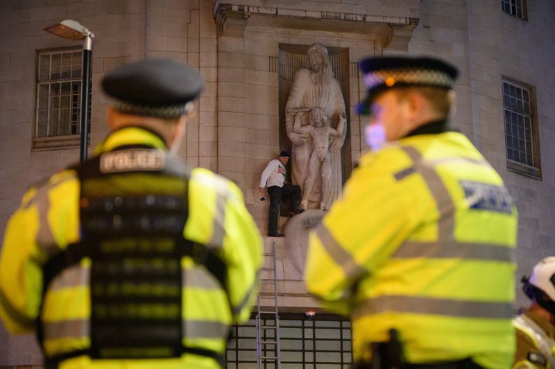La vraie raison pour laquelle une statue d'Eric Gill a été ciblée par des manifestants