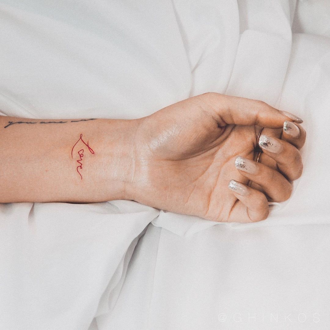 15 ideja za tetovaže finih linija koje će nadahnuti vašu sljedeću minimalističku tintu